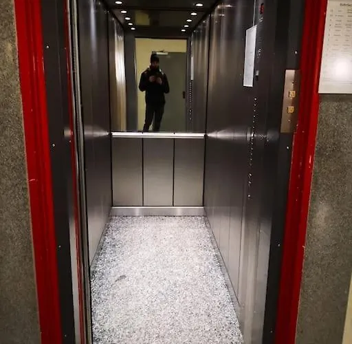 Moeblierte Naehe Basf Ludwigshafen/mannheim Mit Privatparkplatz Appartement